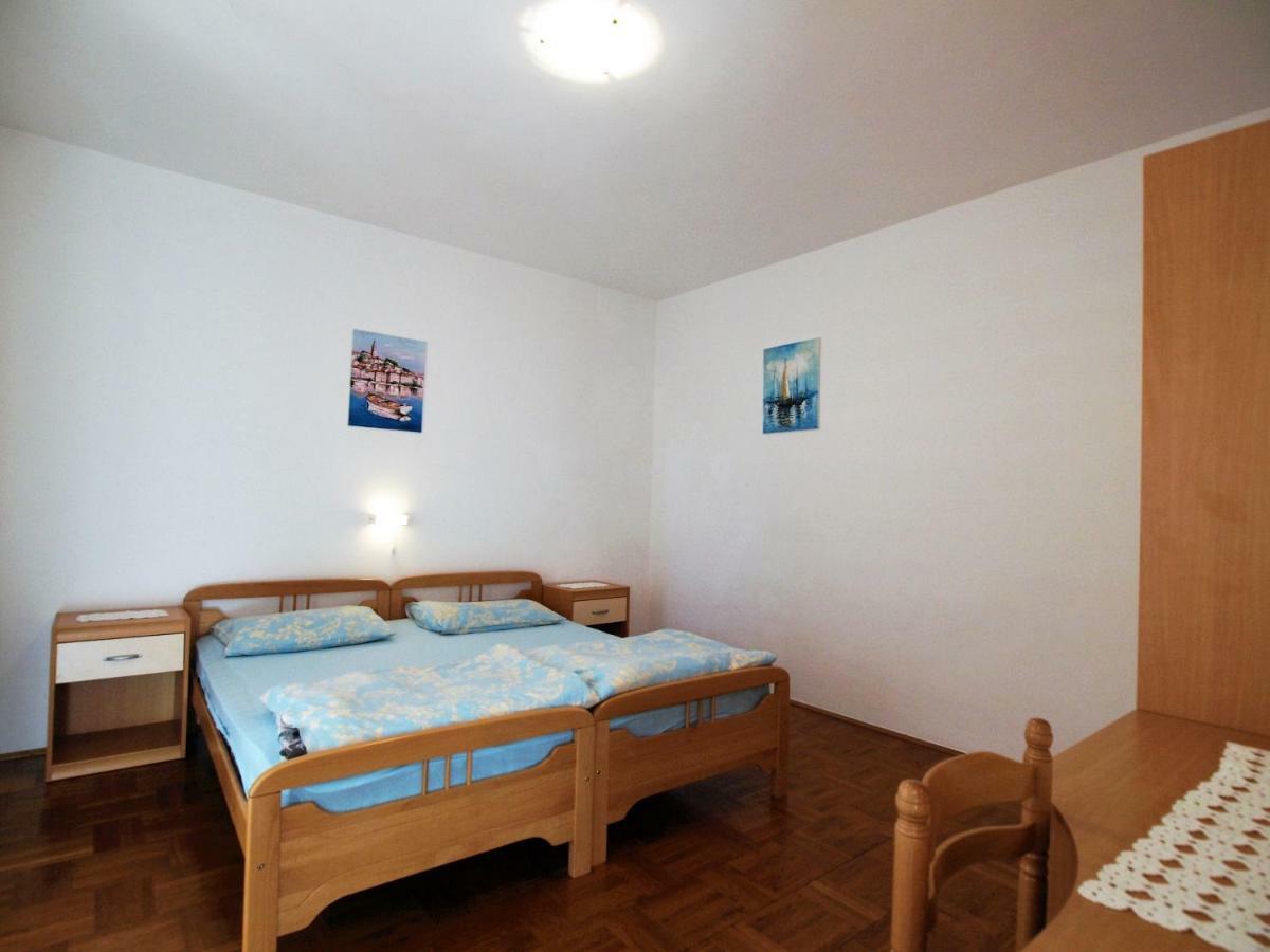 Apartments Ljubica Barbat na Rabu Dış mekan fotoğraf