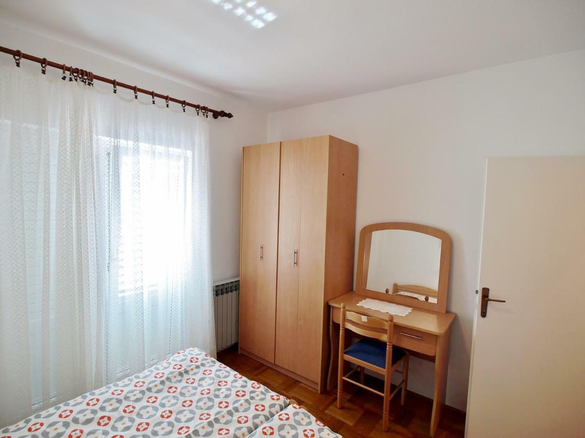 Apartments Ljubica Barbat na Rabu Dış mekan fotoğraf