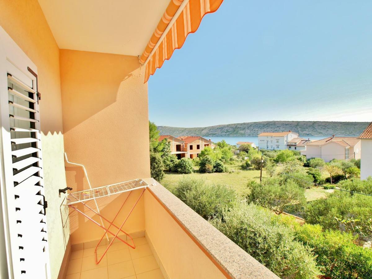 Apartments Ljubica Barbat na Rabu Dış mekan fotoğraf